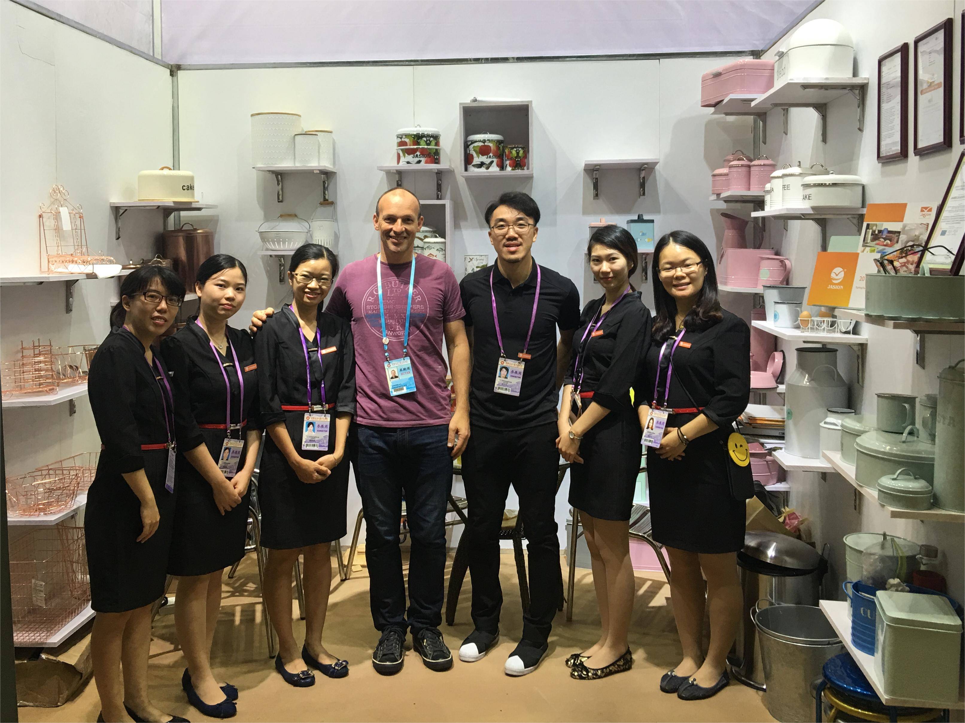 Jasion houseware team in fair